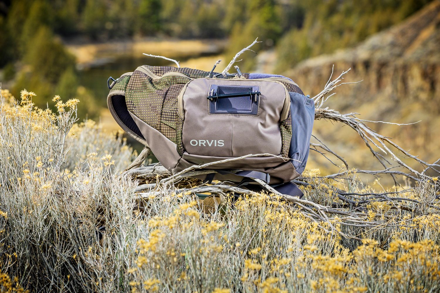 Orvis Safe Passage Sling Pack, camo